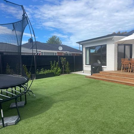 Private, Family-Friendly Home, 4Br By Airport & Free Parking Christchurch Exterior foto